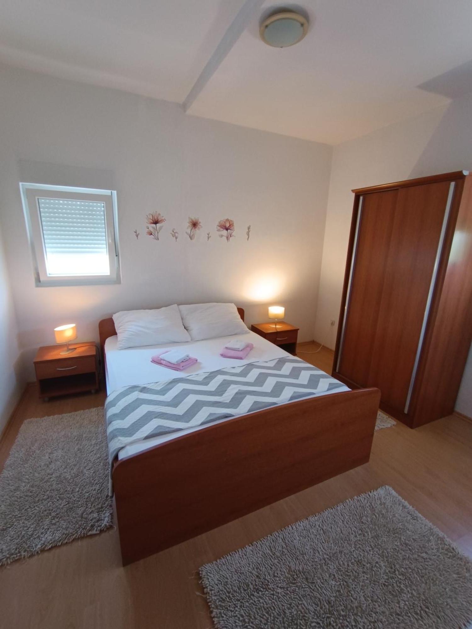 Apartman Lea Сукошан Экстерьер фото